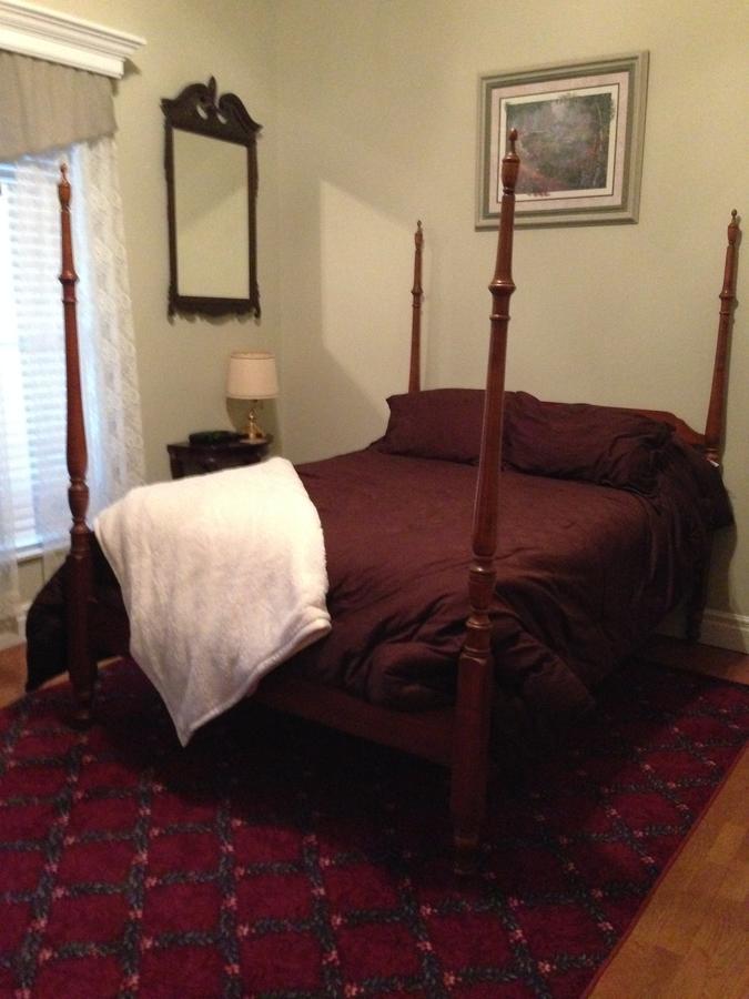 Swan Song Inn Marshfield Екстериор снимка